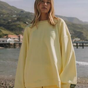 Daily Drills Oversized Crew in Lemonade - XS/S